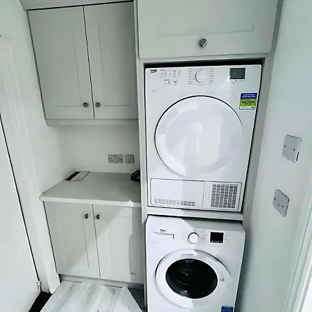 Hostel Town - Budget Double Bedrooms Naas